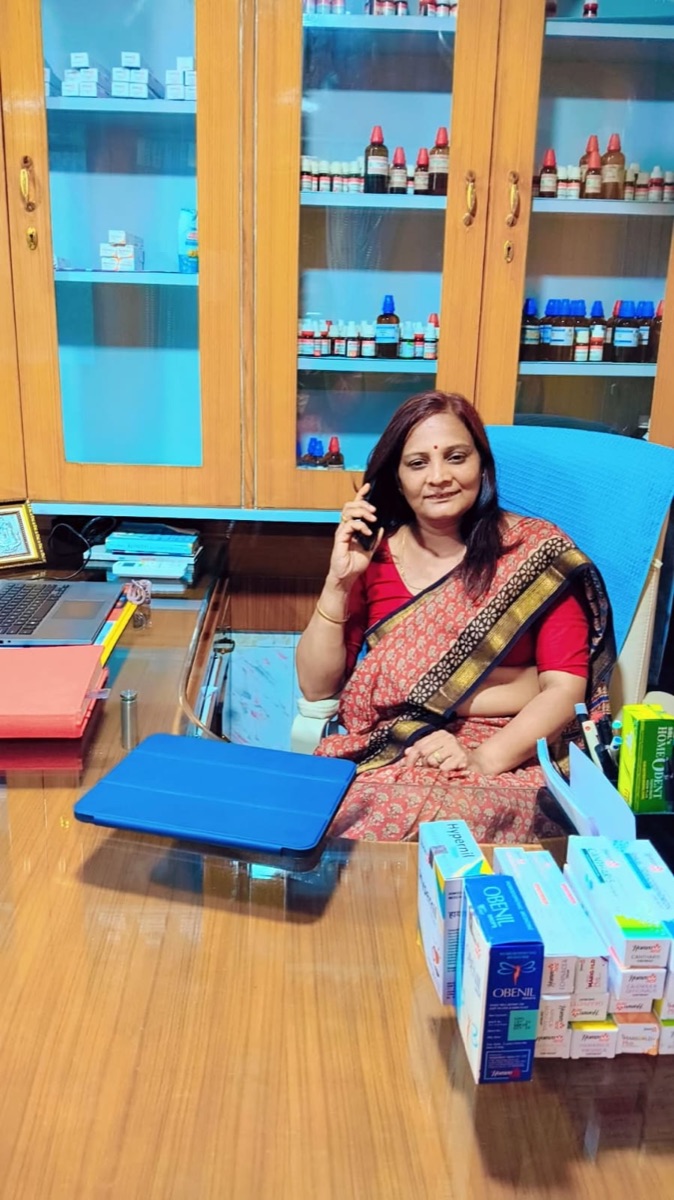 Dr. Geetika Agarwal at Omni Homoeo Clinic